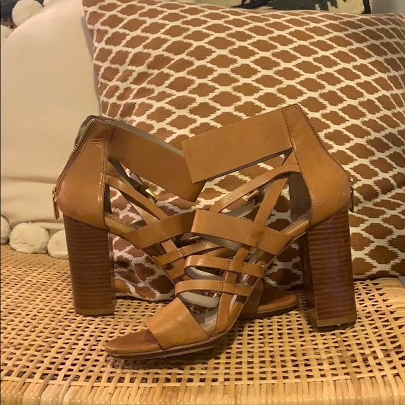 Michael Kors Heals - Picture 5 of 5